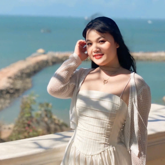 Chị Thoa