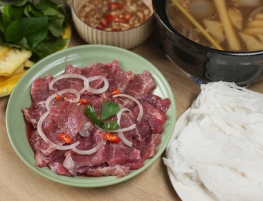 TIỆC CƯỚI QUỐC DŨNG